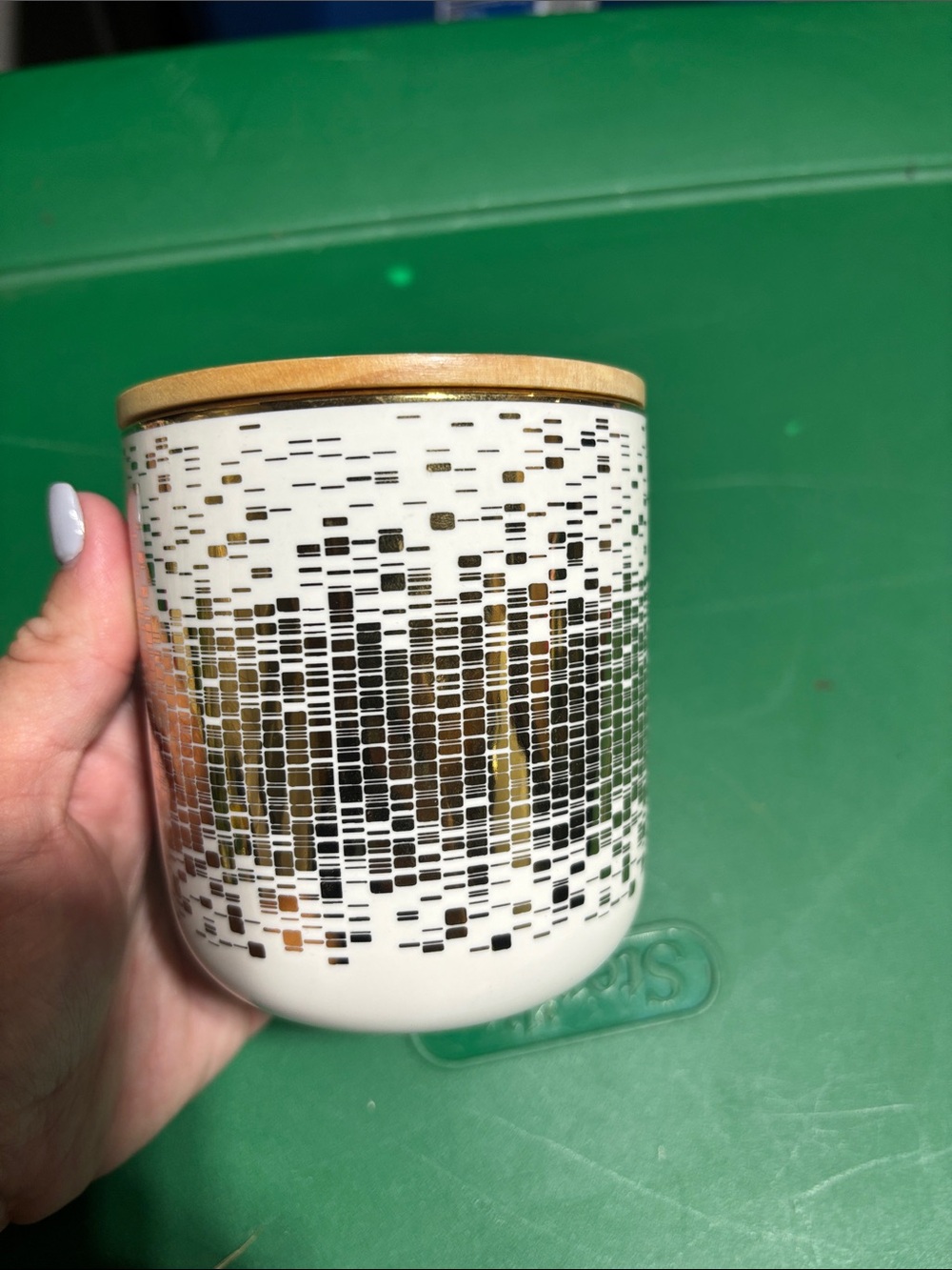 White Almond Accent Candle